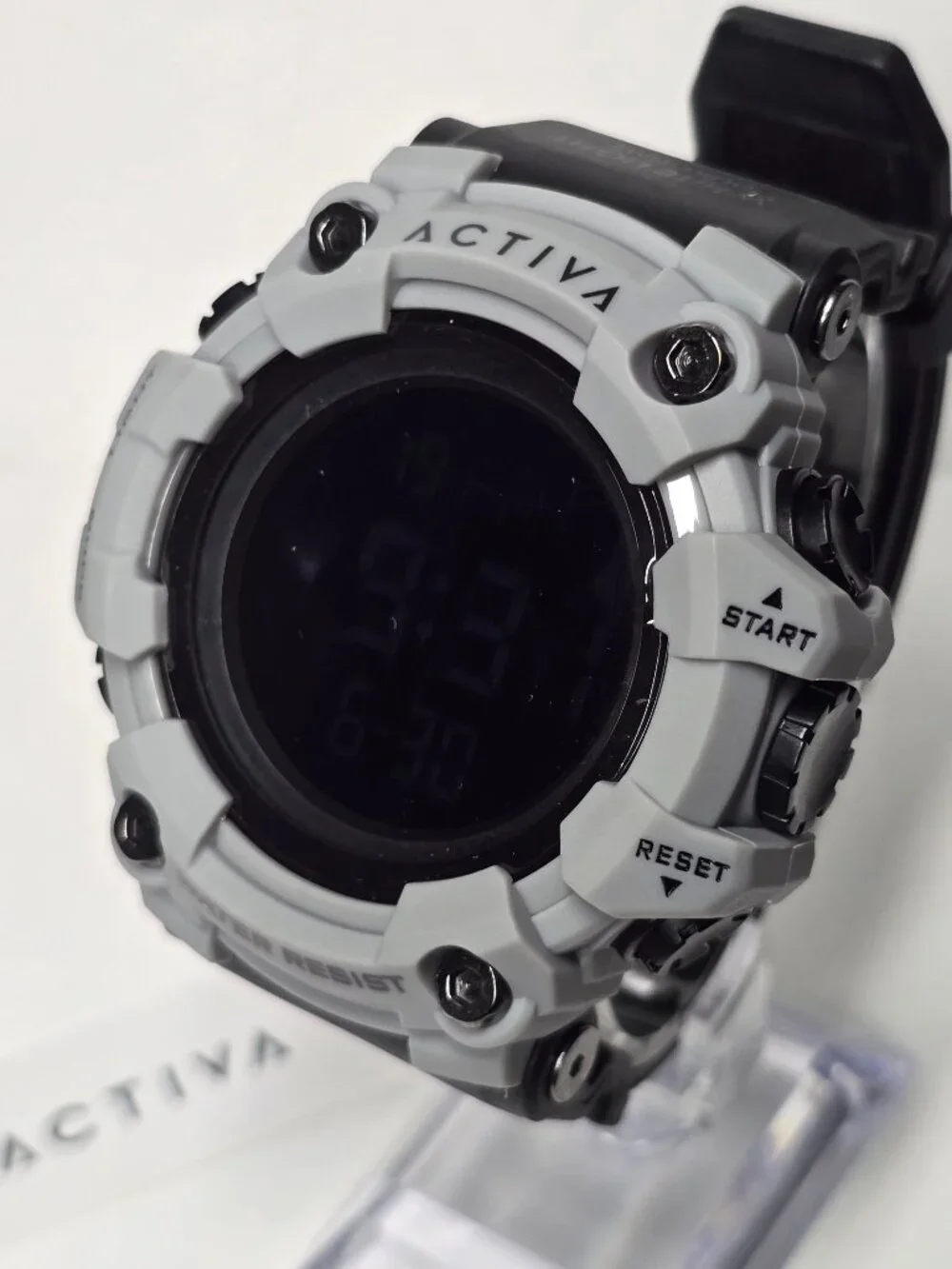 Activa bezel quartz